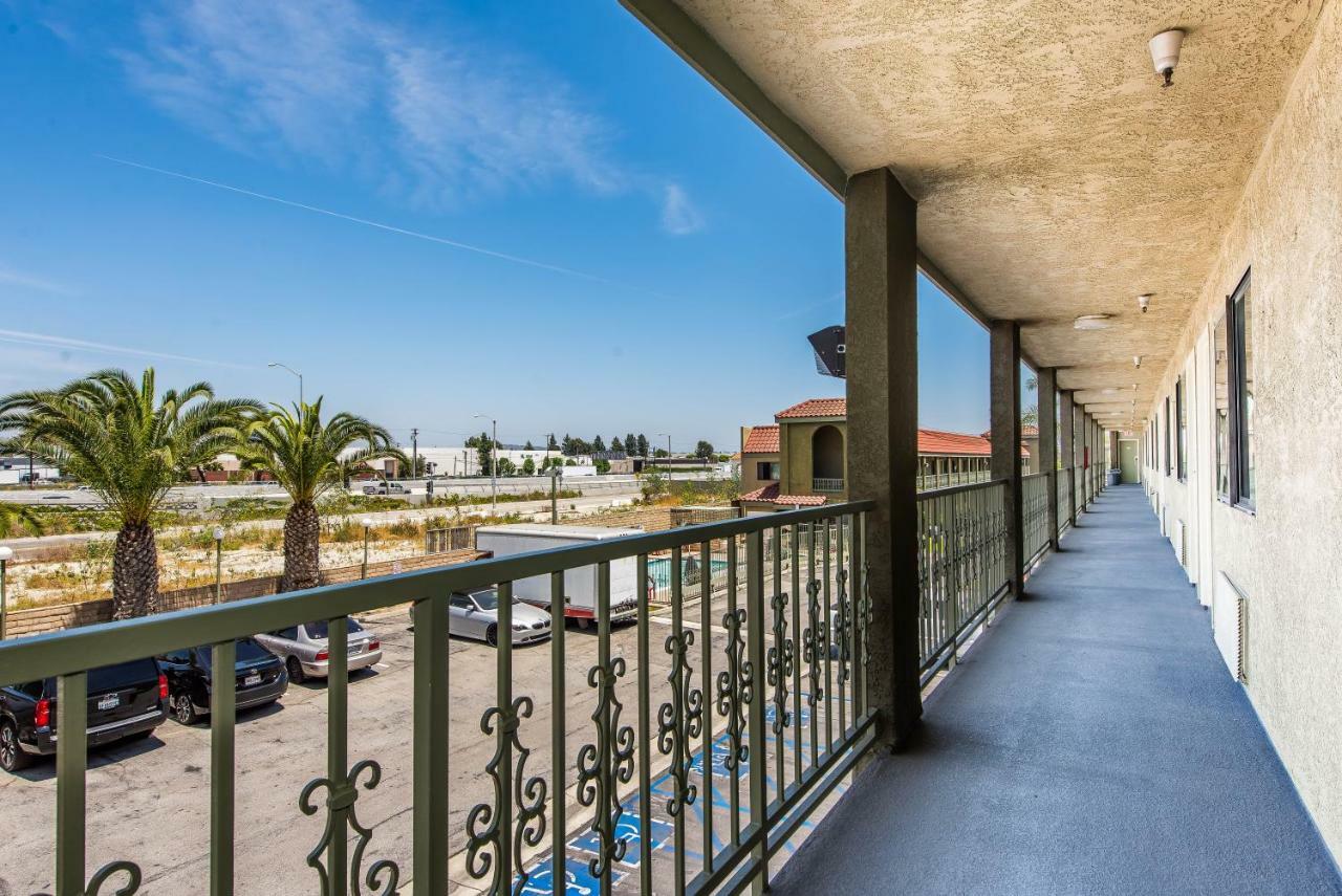Budget Anaheim / Santa Fe Springs